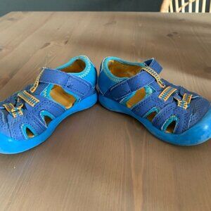 Free with bundle - baby sandals